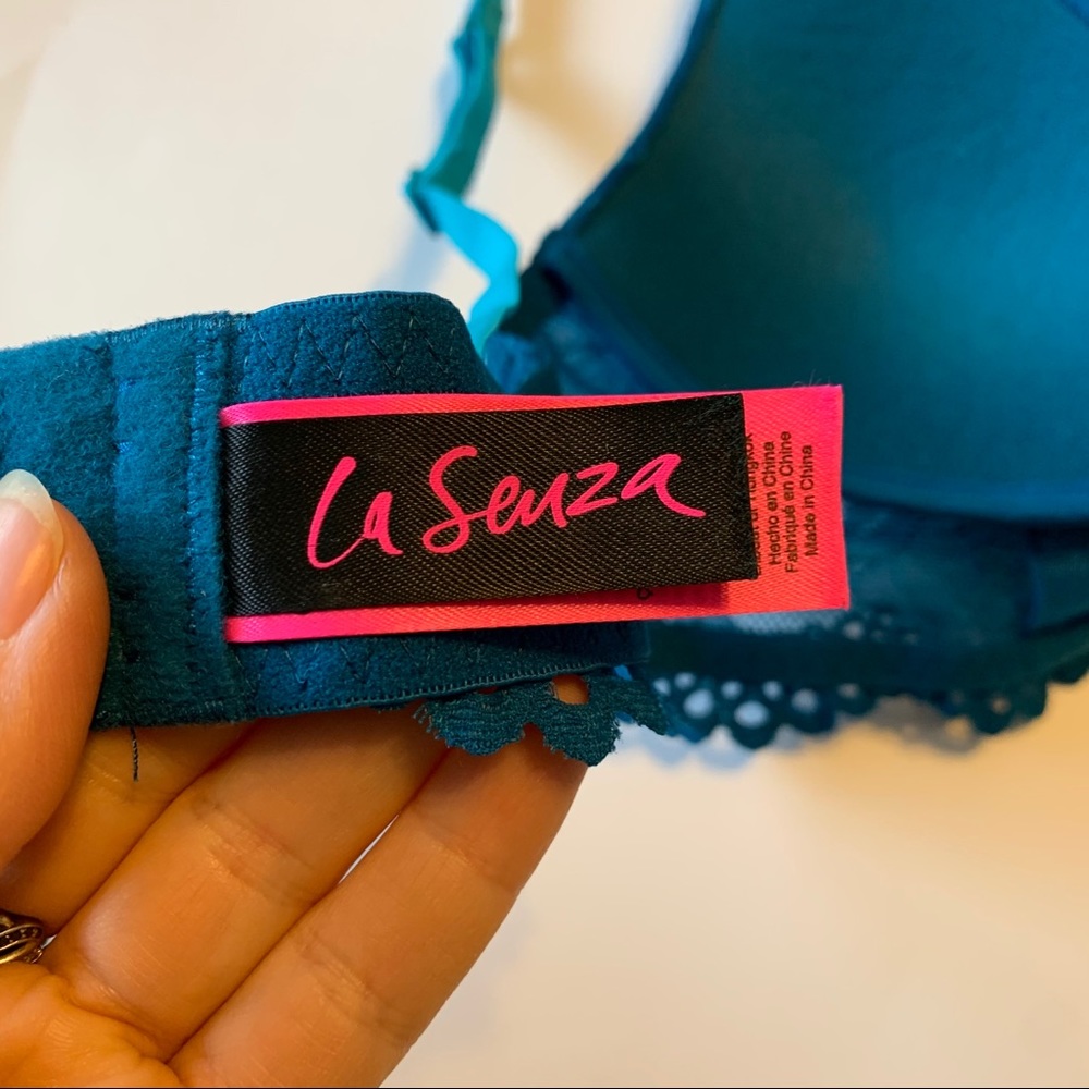 La Senza XS teal lace bra - Picture 9 of 10